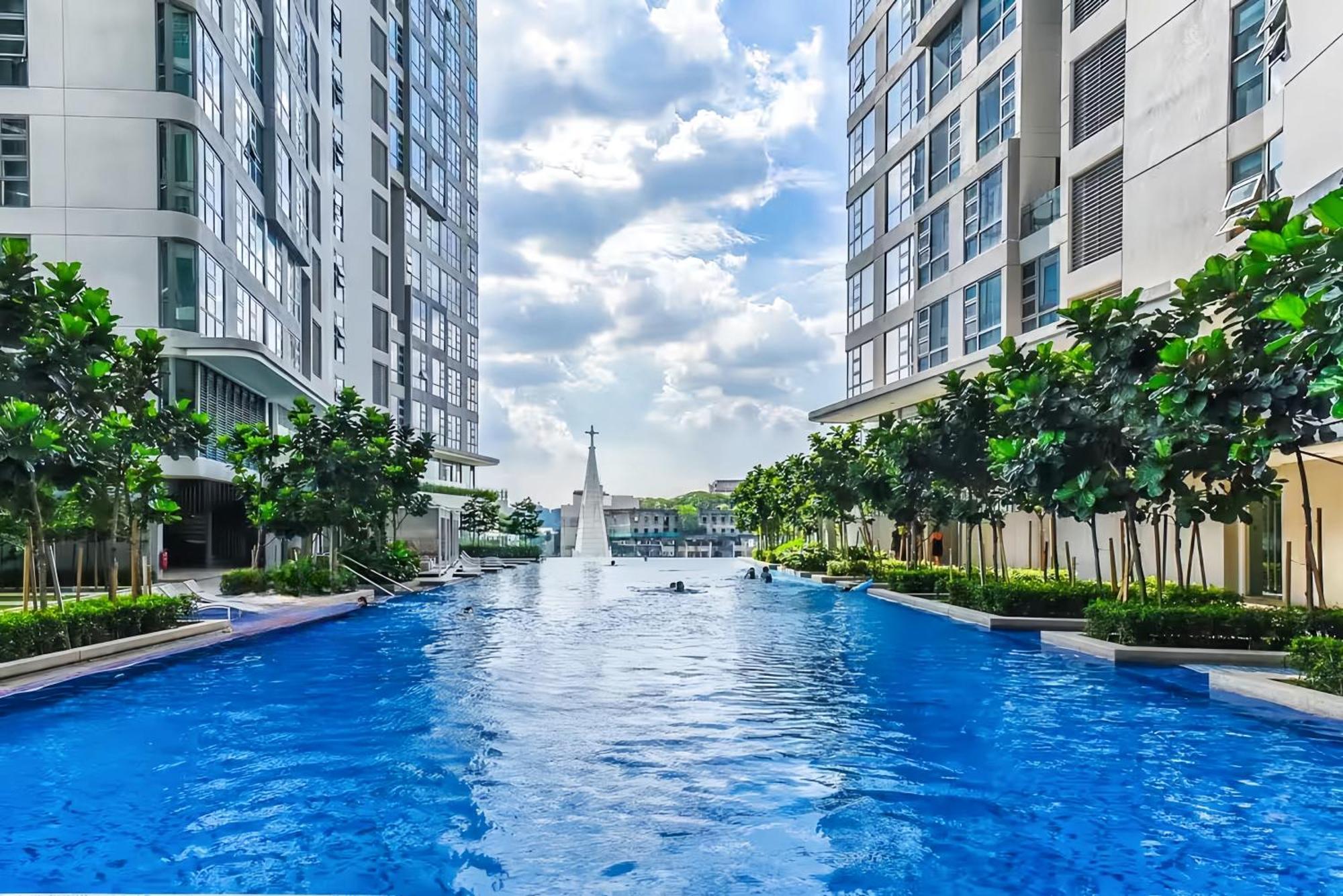 The Robertson Bukit Bintang Apartment Kuala Lumpur Exterior photo