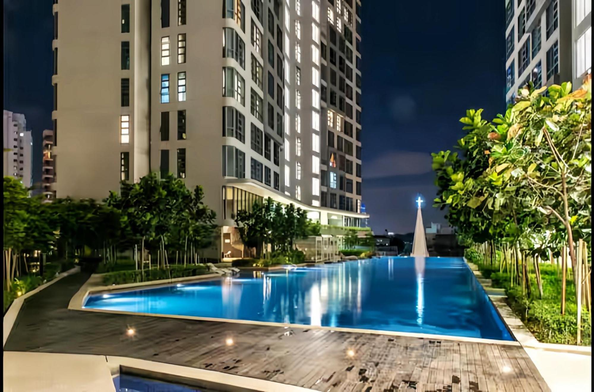 The Robertson Bukit Bintang Apartment Kuala Lumpur Exterior photo
